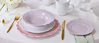 Le Creuset eternity-lace-collection